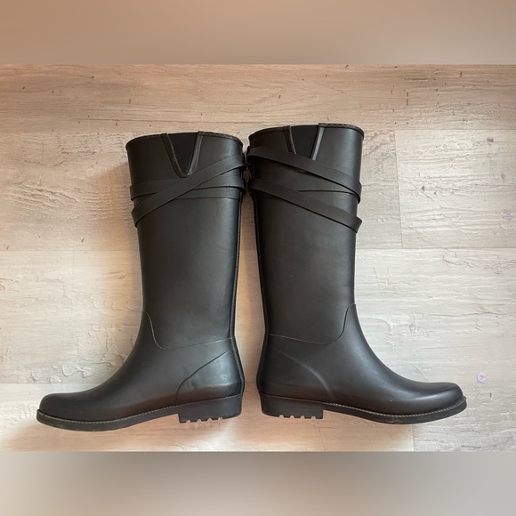 Tommy Hilfiger rain boots - Picture 2 of 16